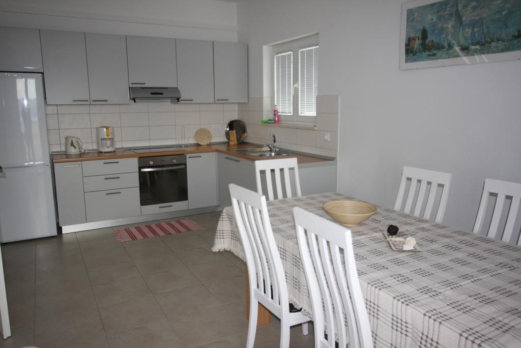 Bay Apartman Mimice