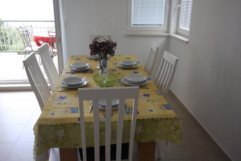 Apartman Bay Mimice